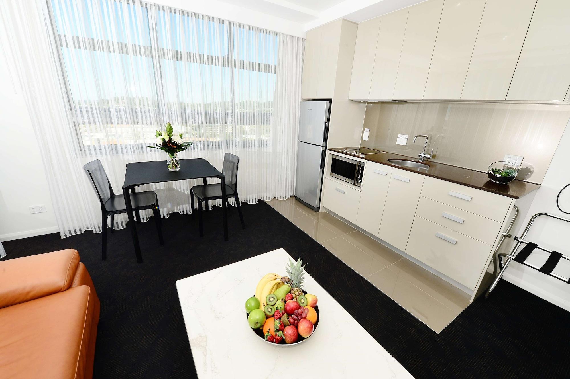 Oaks Gladstone Grand Hotel Экстерьер фото