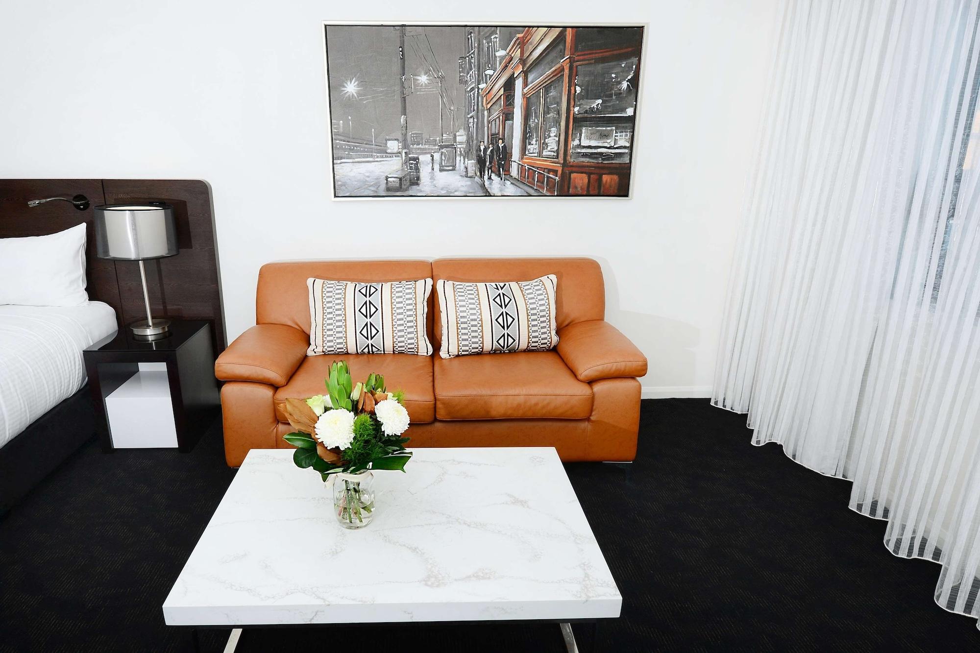 Oaks Gladstone Grand Hotel Экстерьер фото